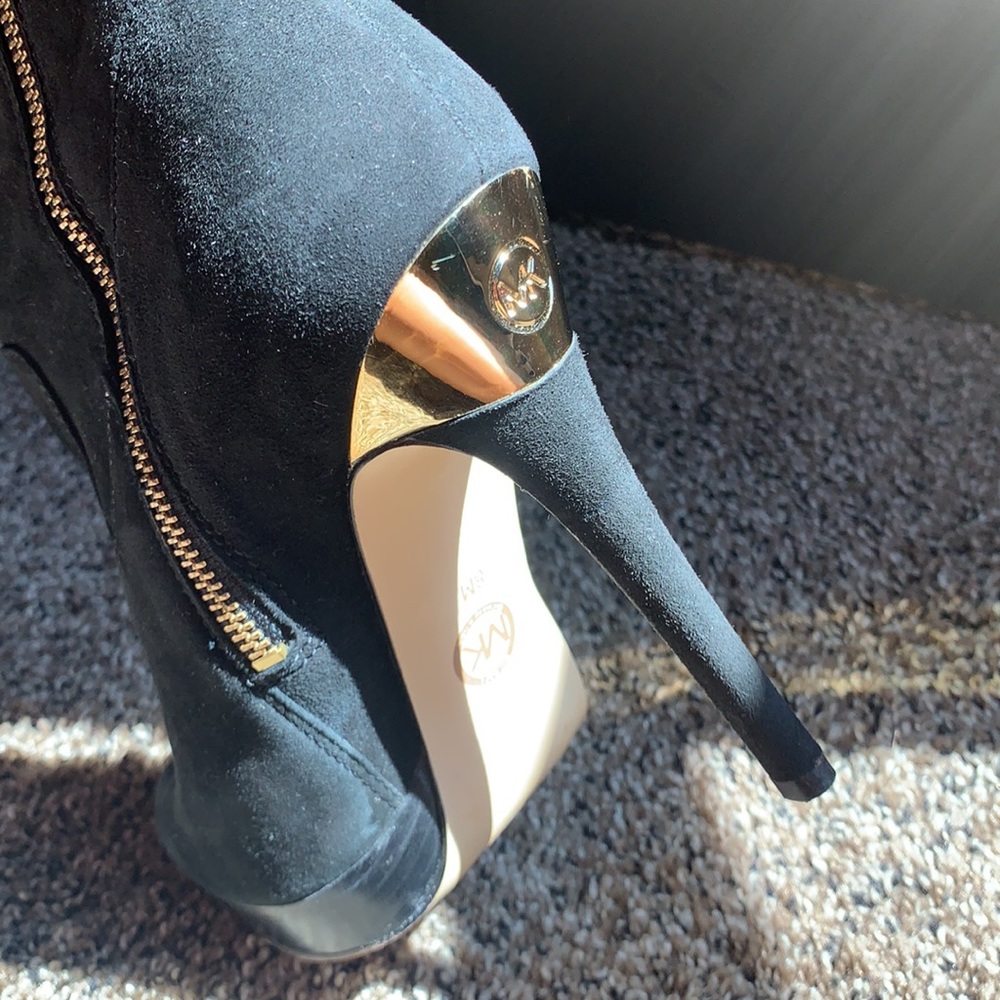 Michael Kors black knee high heels/boots - Picture 2 of 2